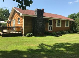 150 Mount Hunger Road W, Edgecomb, ME 04556