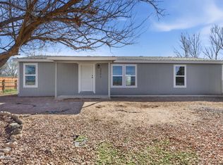 24275 N CLEVELAND Street, Paulden, AZ 86334