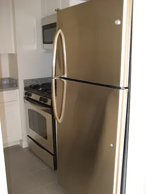 Rented by Realty Operations Group | media 11