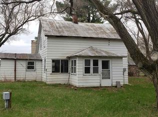 8798 Elm Rd, Bancroft, WI 54921