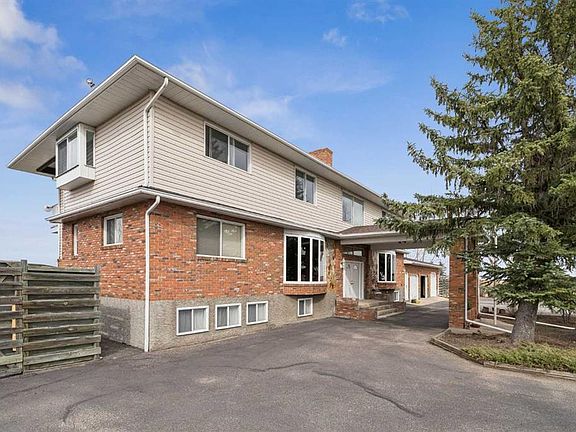 2nd image of 7 E Willow Vale Rural