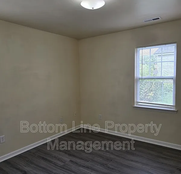 5326 Eaton Cir — Photo 13