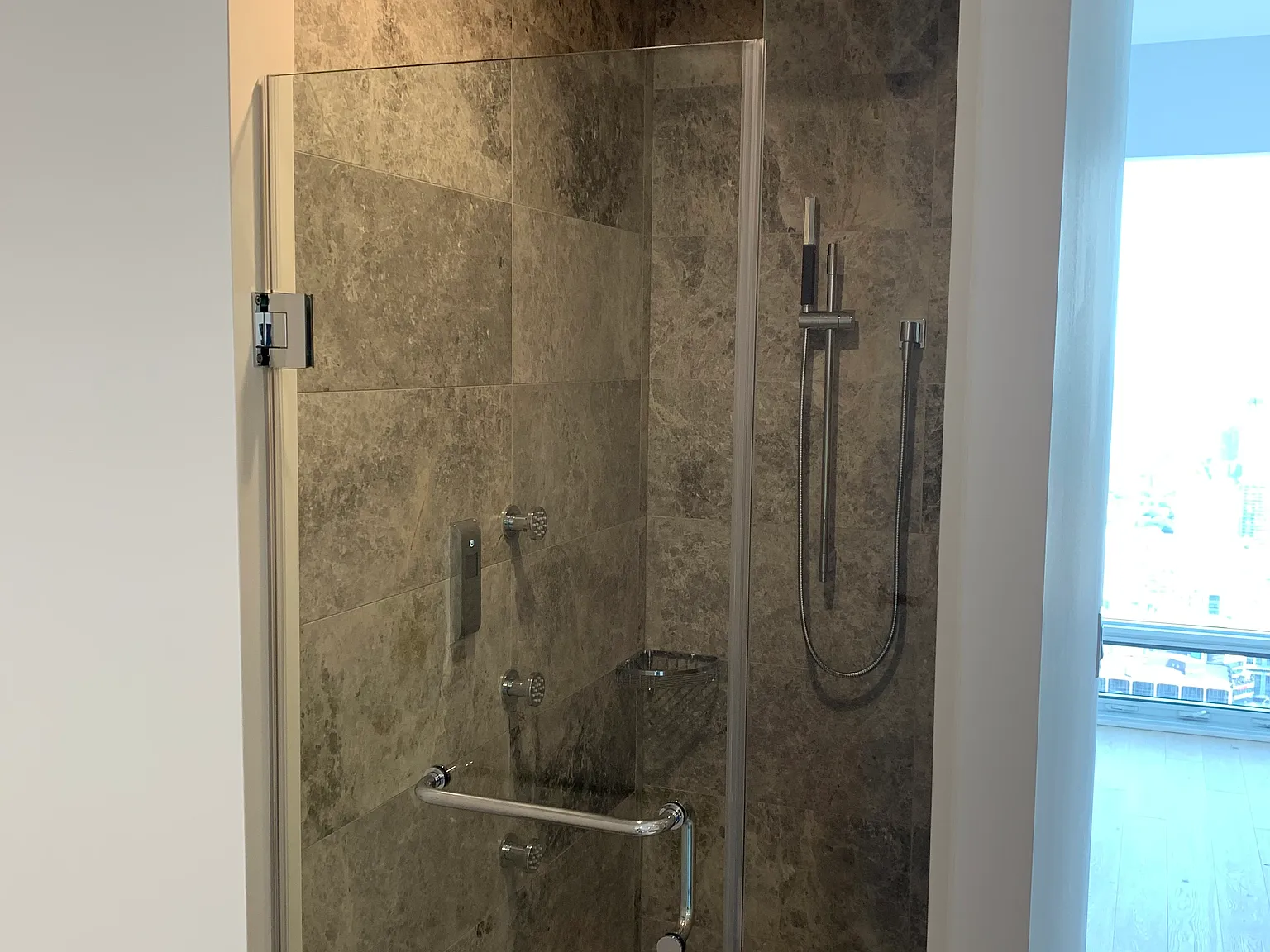 488 University Avenue Toronto — Photo 3