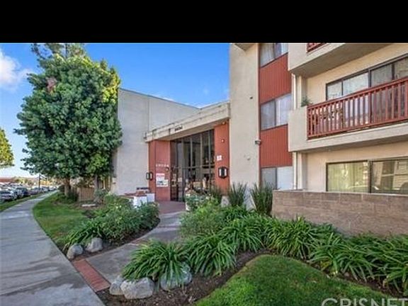 3rd image of 20234 Cantara St Unit 301