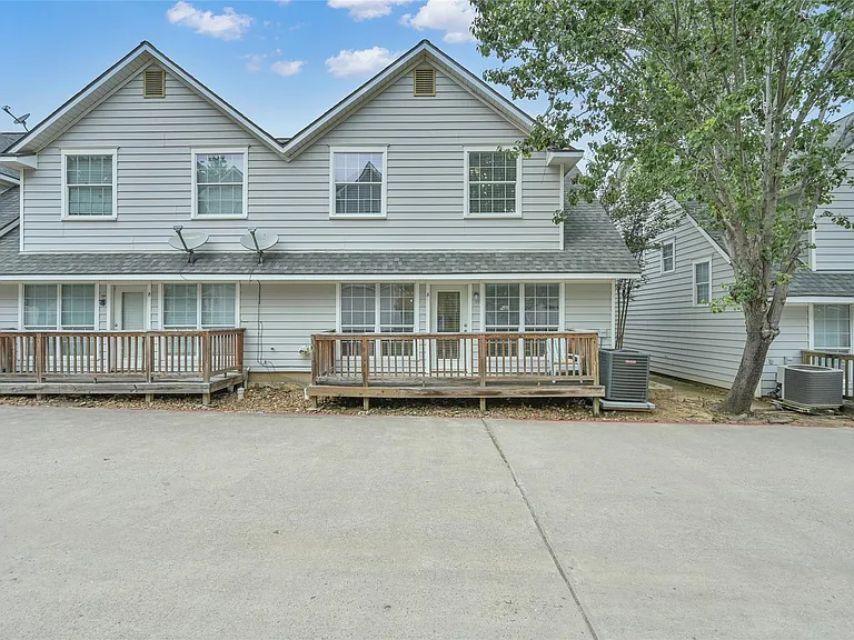 180 Binnacle Ct #B — Photo 17