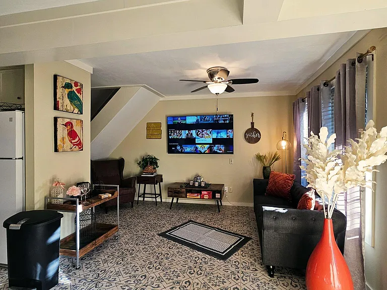 804 Columbia St #B — Photo 24