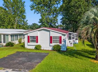 8 Dover St., Murrells Inlet, SC 29576