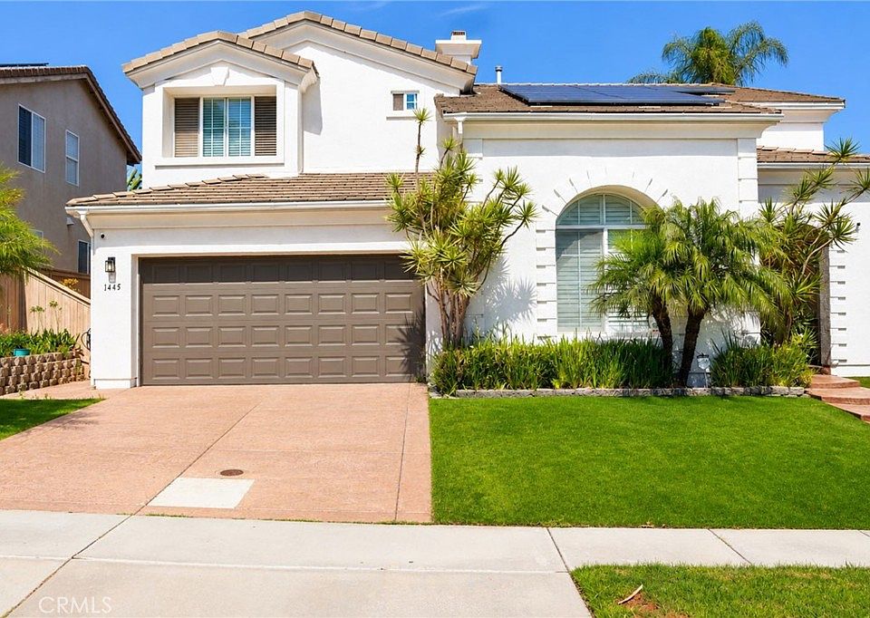 1st image of 1445 Autumn Hills Dr