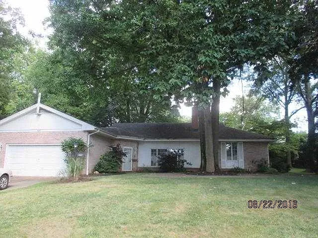4087 Stratford Rd photo 1