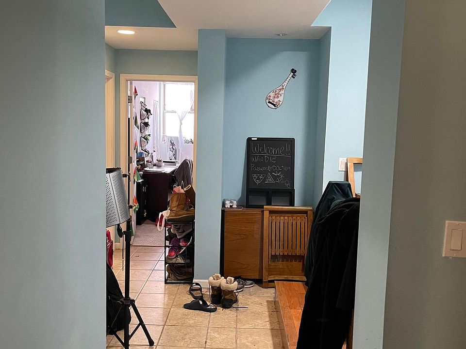 1st image of 5142 S Ingleside Ave #C