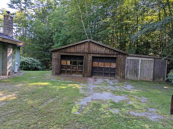 4th image of 124 Wilson Pond Road
