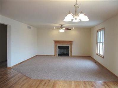 5th image of 9533 Villagio Way St