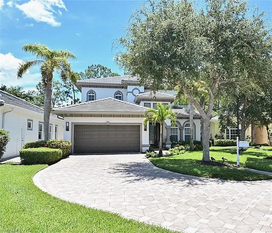 4 bed, 3655 sqft, $9,000 — Photo 1