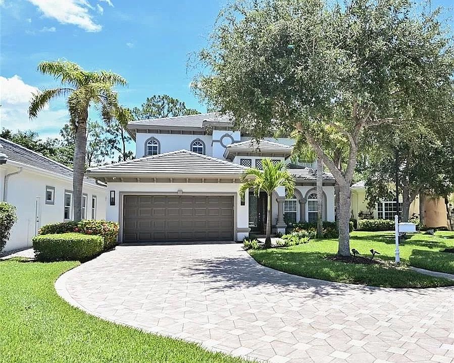 1st image of 2853 Coco Lakes Ct