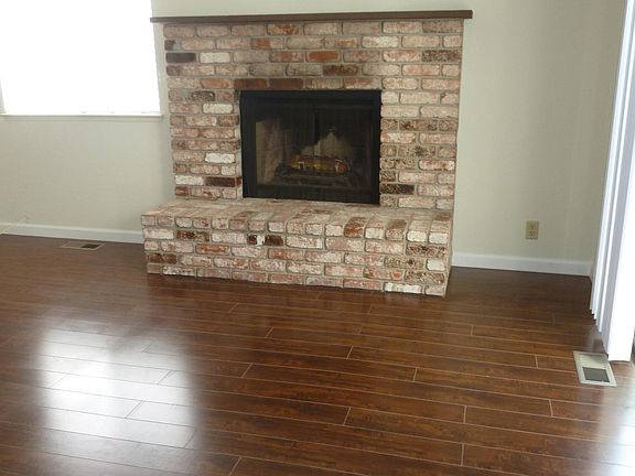 2nd image of 1237 Henderson Ave APT J
