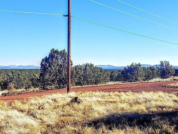 3rd image of 8594 Kaibab Ln