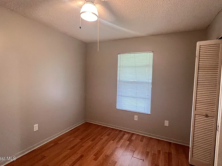 934 Colonial Ave SE — Photo 14