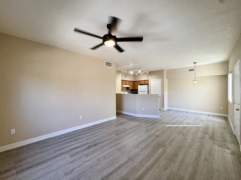9303 Gilcrease Ave #1181 — Photo 19
