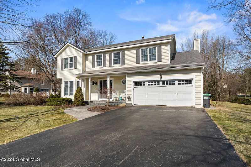 2nd image of 1101 Clute Crest Drive
