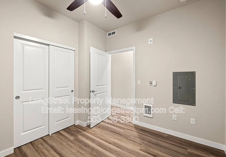 4064 N Mississippi Ave #205 — Photo 11