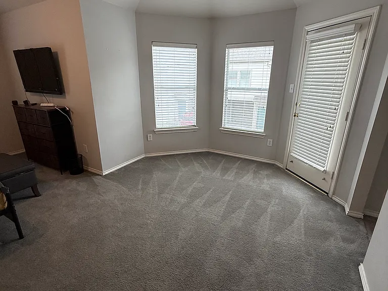 1734 Redwing Pines Dr — Photo 13