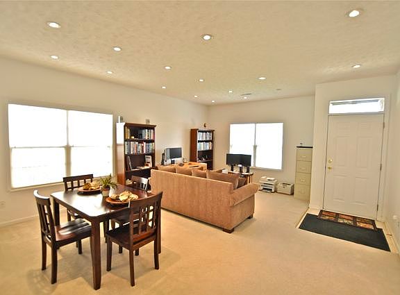 Dining Room/Living Room