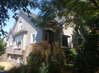 801 16th Ave, Seattle, WA 98122