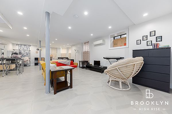 1st image of 989 Bedford Ave #1A
