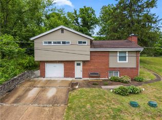 372 Chartiers Run Rd, Canonsburg, PA 15317