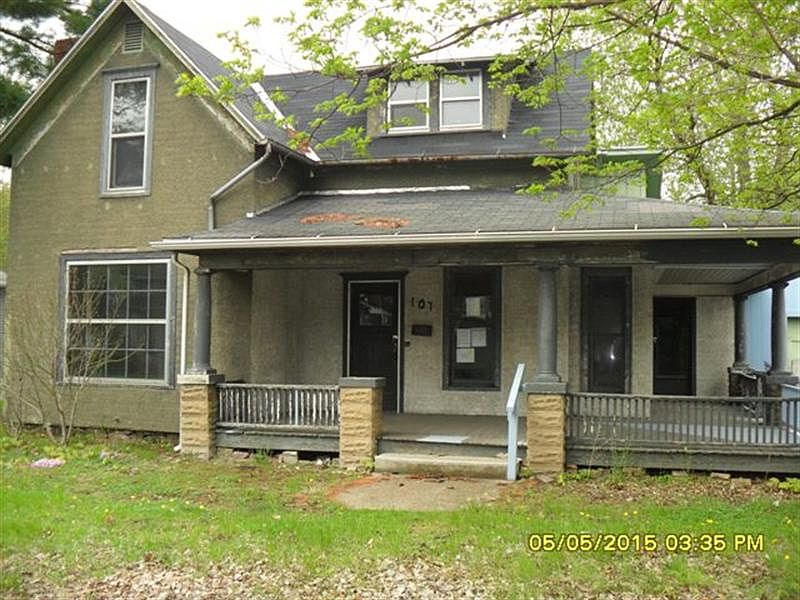 1st image of 107 W Plymouth Ave