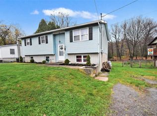 150 Willow Ln, Nesquehoning, PA 18240