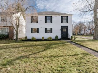 2099 Campus Rd, South Euclid, OH 44121