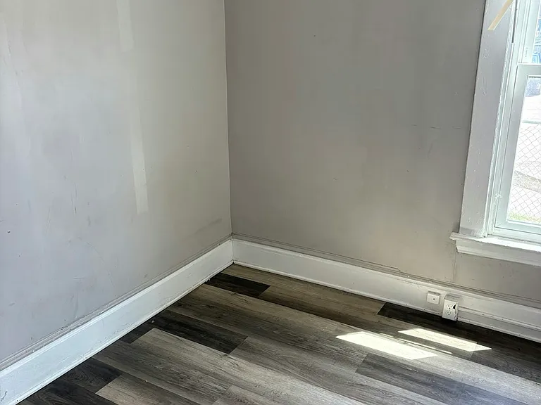 1230 Alpine Ave NW #1 — Photo 7
