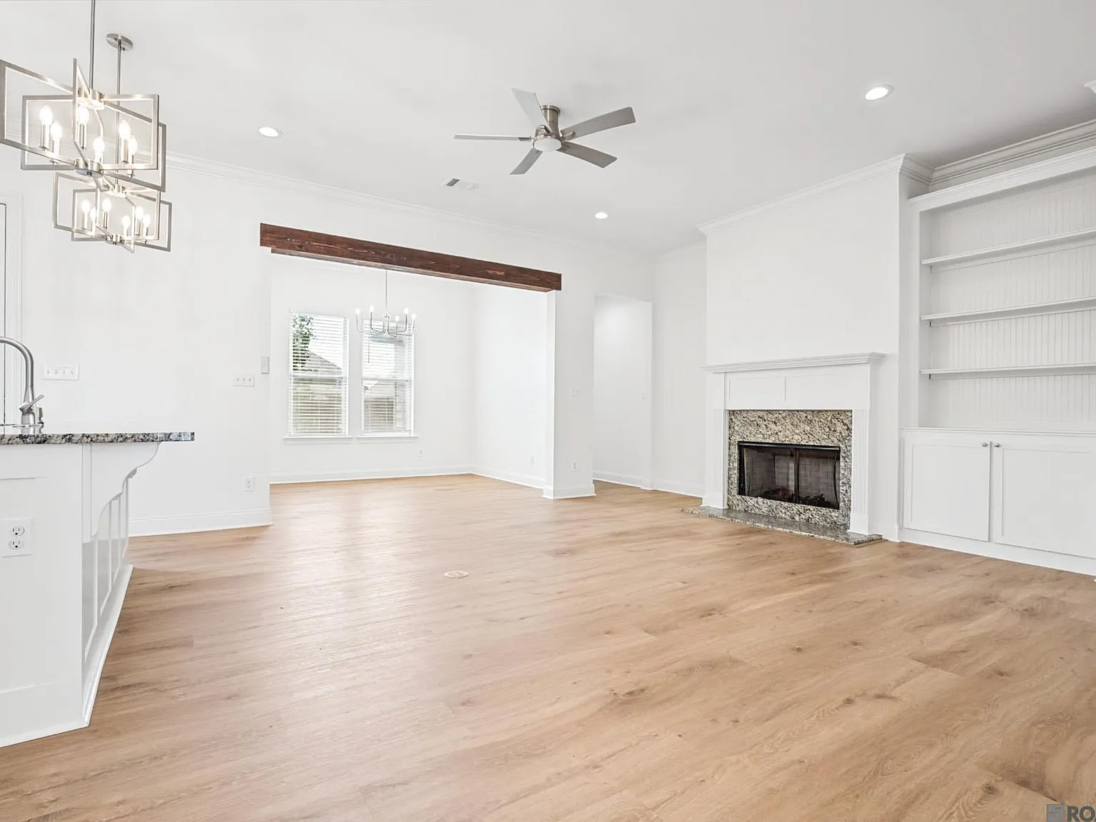 3 bed, 1834 sqft, $2,900 — Photo 4