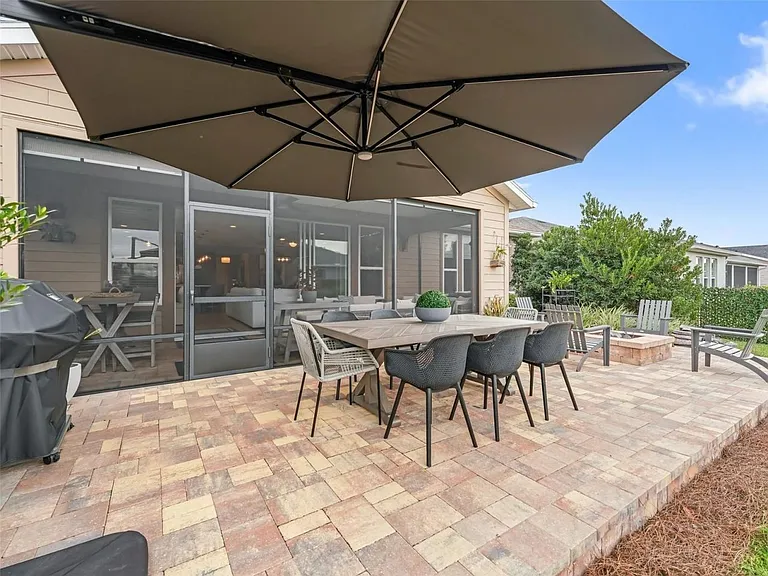 5672 NW 40th Pl — Photo 28