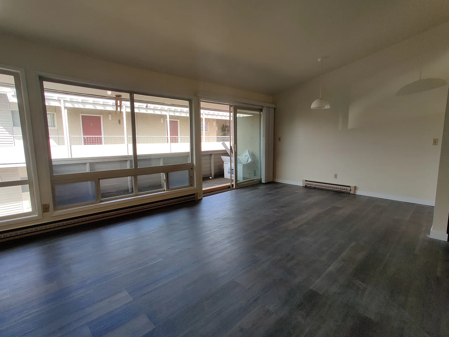 1 bed, 500 sqft, $1,399 — Photo 3