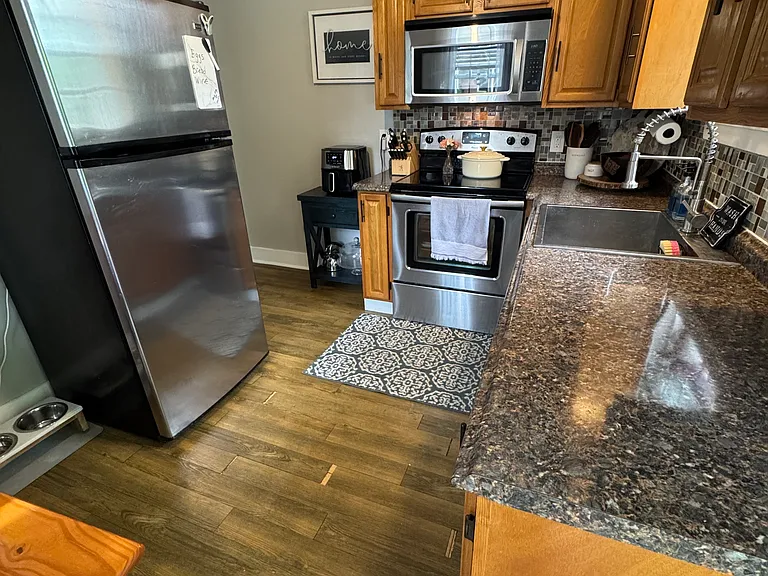 737 N 23rd St #1 — Photo 21