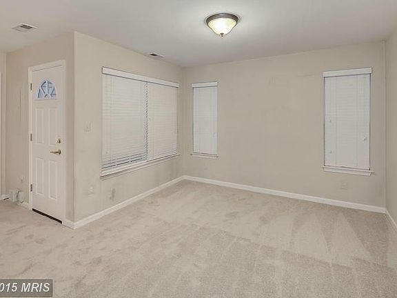 5th image of 6032 Katelyn Ct