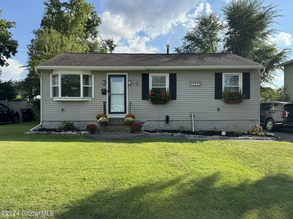 1076 Madison Avenue, Troy, NY 12180