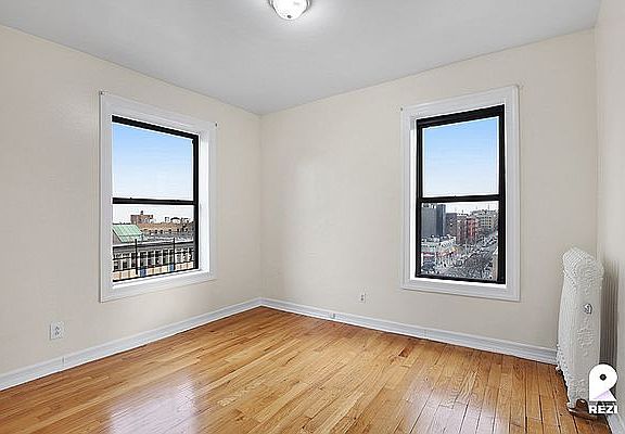 4th image of 350 Audubon Ave APT 51