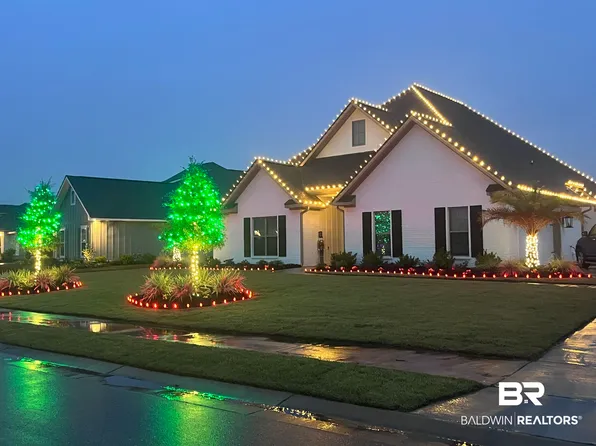 10765 Secretariat Blvd, Daphne, AL 36526
