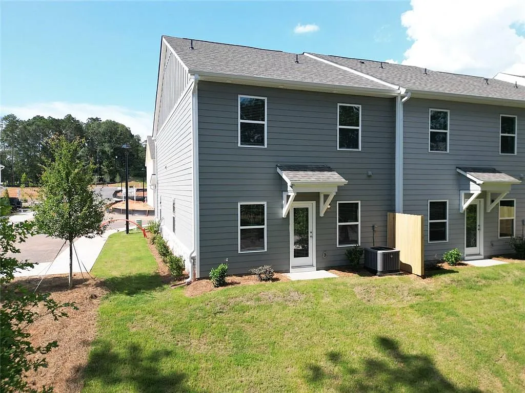 2 bed, 2.5 bath, 1750 sqft, $2,150 — Photo 4