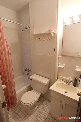 Rented by Modern Spaces | media 35