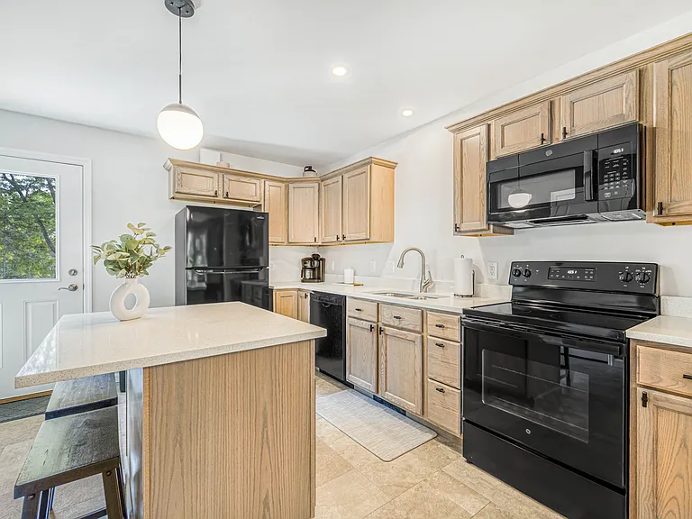 213 Christian Ridge Rd #A — Photo 2
