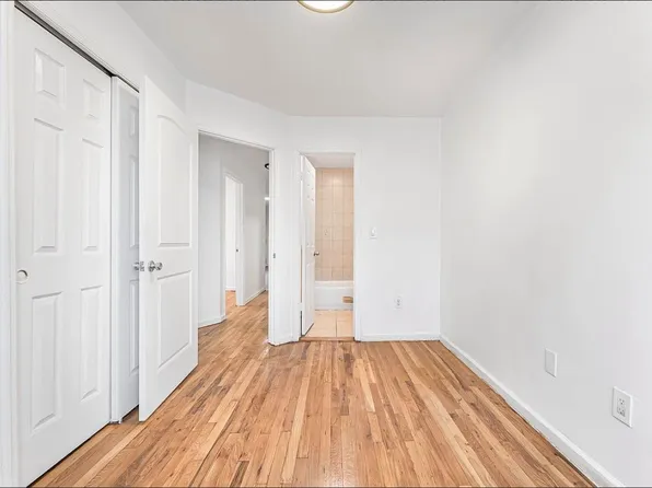 1400 Prospect Avenue image 8 of 9