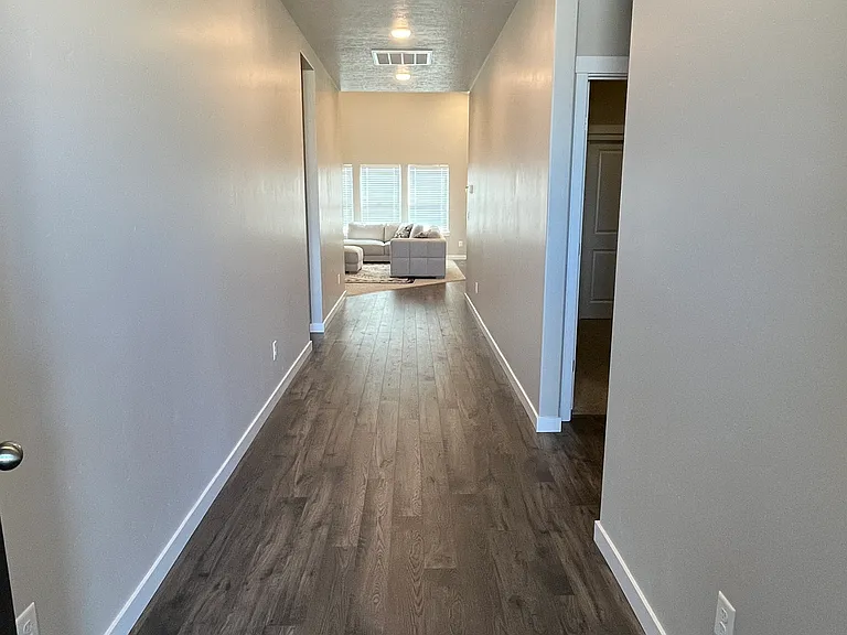 12453 Smugglers Basin St — Photo 13