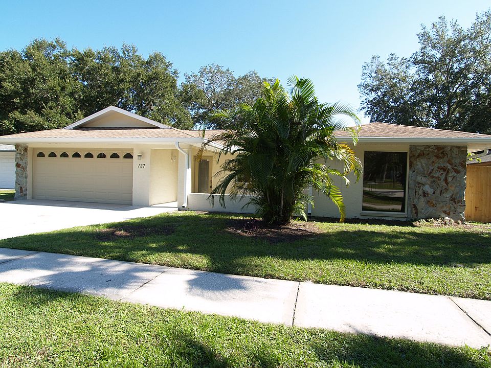 1st image of 127 Country Villas Dr