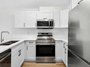 17404 64th Ave NW #121, Edmonton, AB T5T6X4