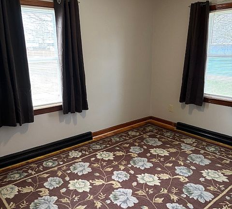 1st floor bedroom, close to the bathroom