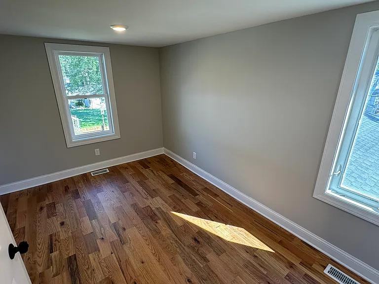 623 Tremont St #B — Photo 6